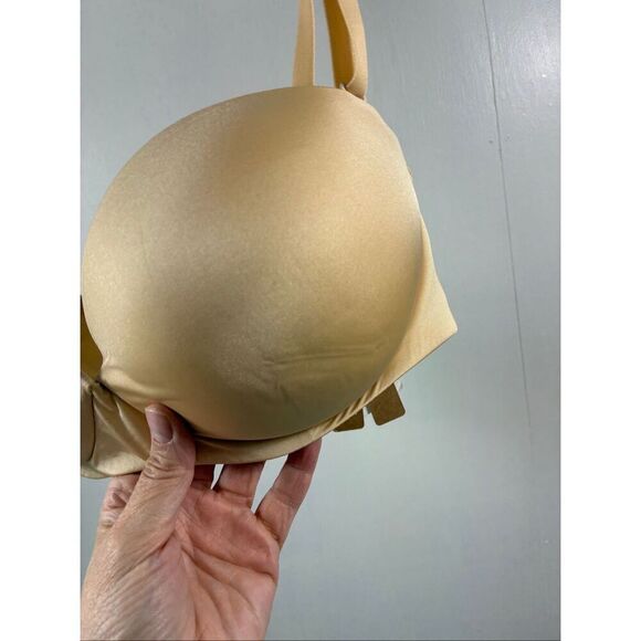 SKIMS NWT Push Up Strapless Bra in Sand Size 32DD - Picture 2 of 9